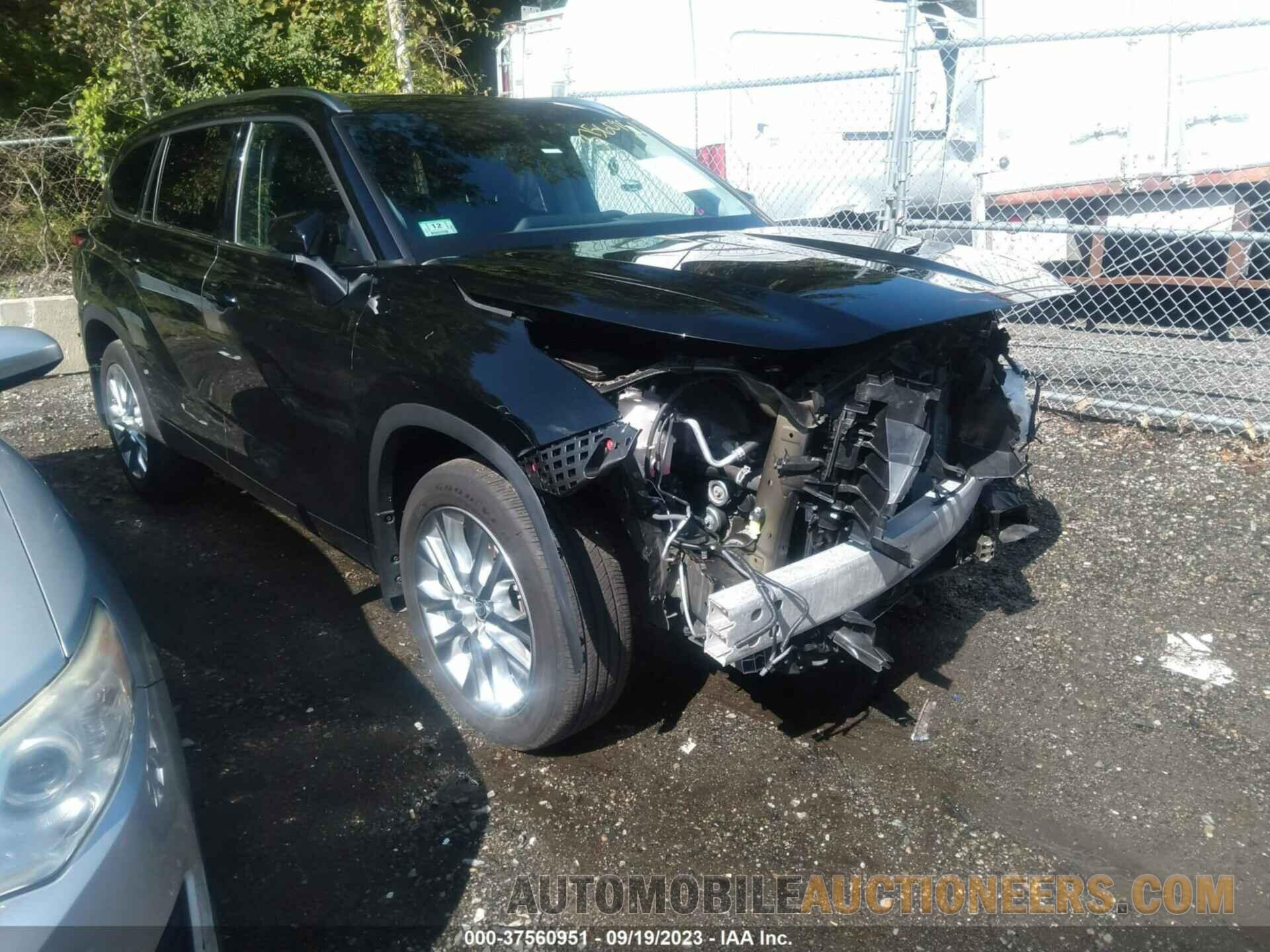 5TDDZRBH0NS167848 TOYOTA HIGHLANDER 2022