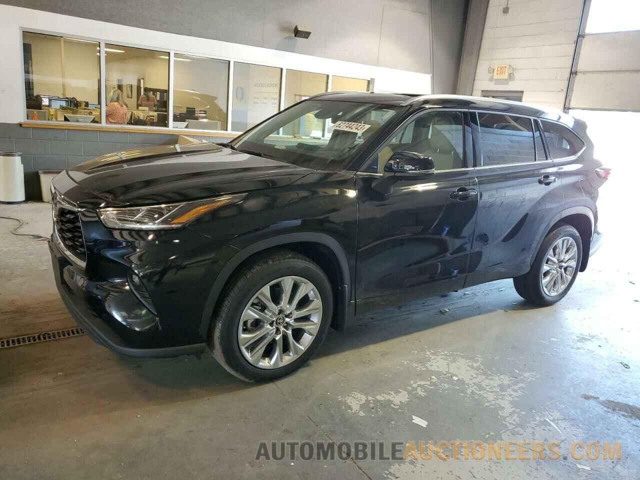 5TDDZRBH0NS200069 TOYOTA HIGHLANDER 2022