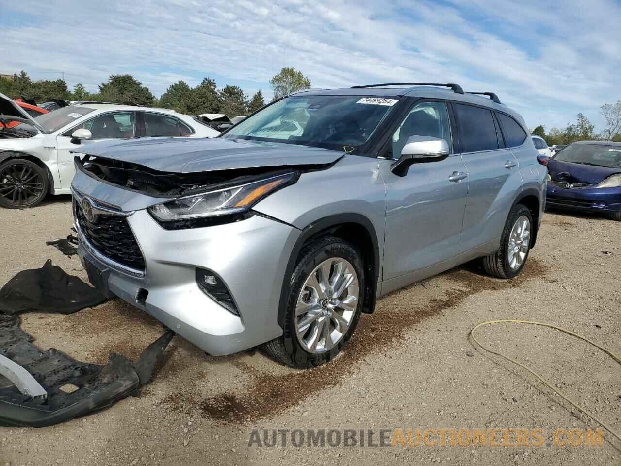 5TDDZRBH3NS213298 TOYOTA HIGHLANDER 2022