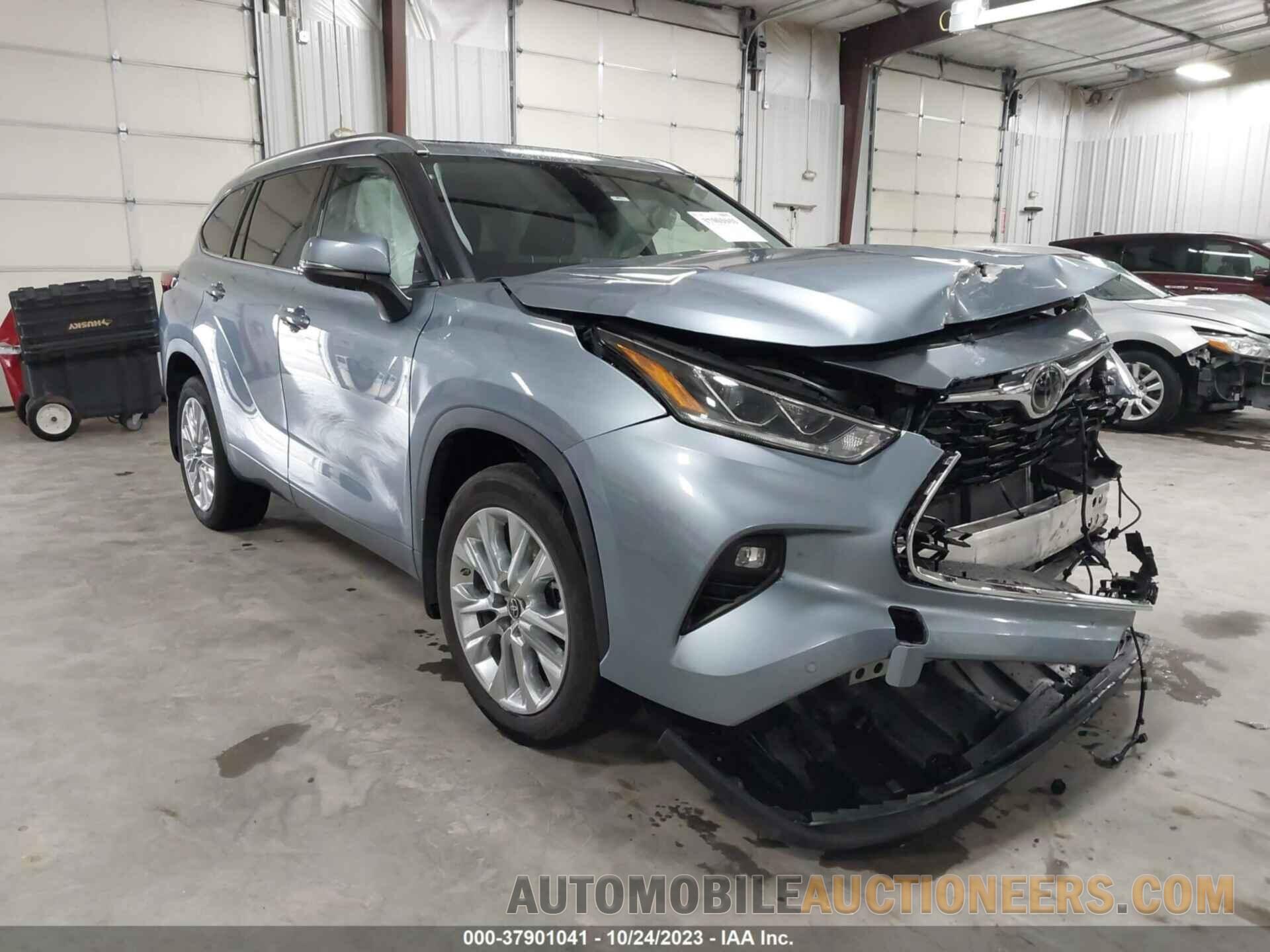 5TDDZRBH4MS124063 TOYOTA HIGHLANDER 2021