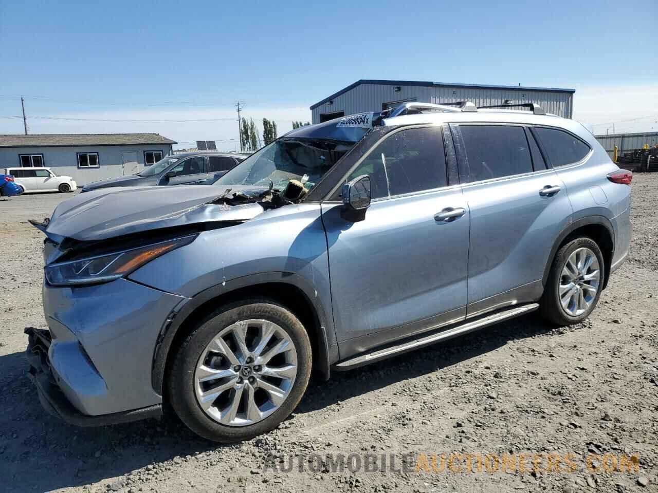 5TDDZRBH6NS212209 TOYOTA HIGHLANDER 2022