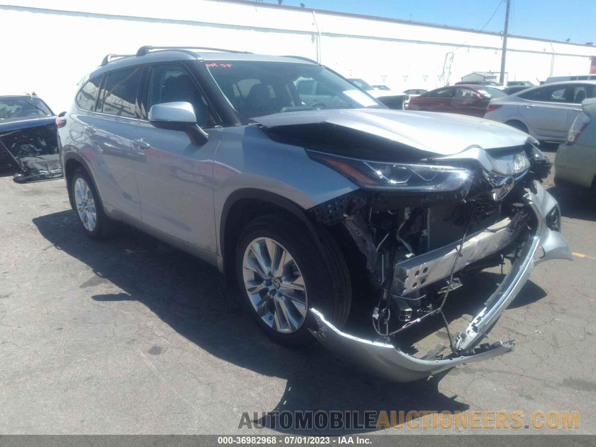 5TDDZRBH6NS562116 TOYOTA HIGHLANDER 2022