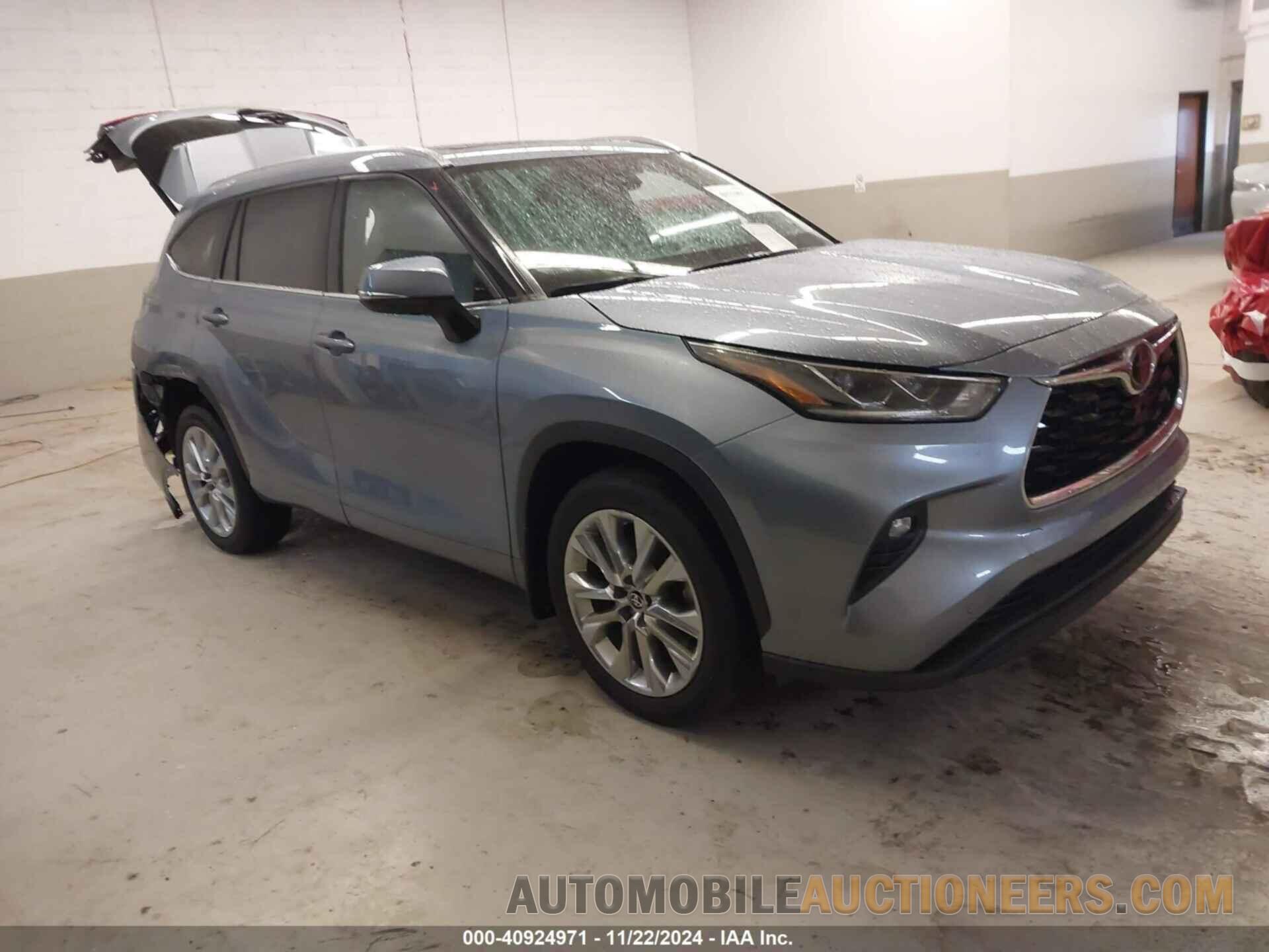 5TDDZRBH8MS113499 TOYOTA HIGHLANDER 2021