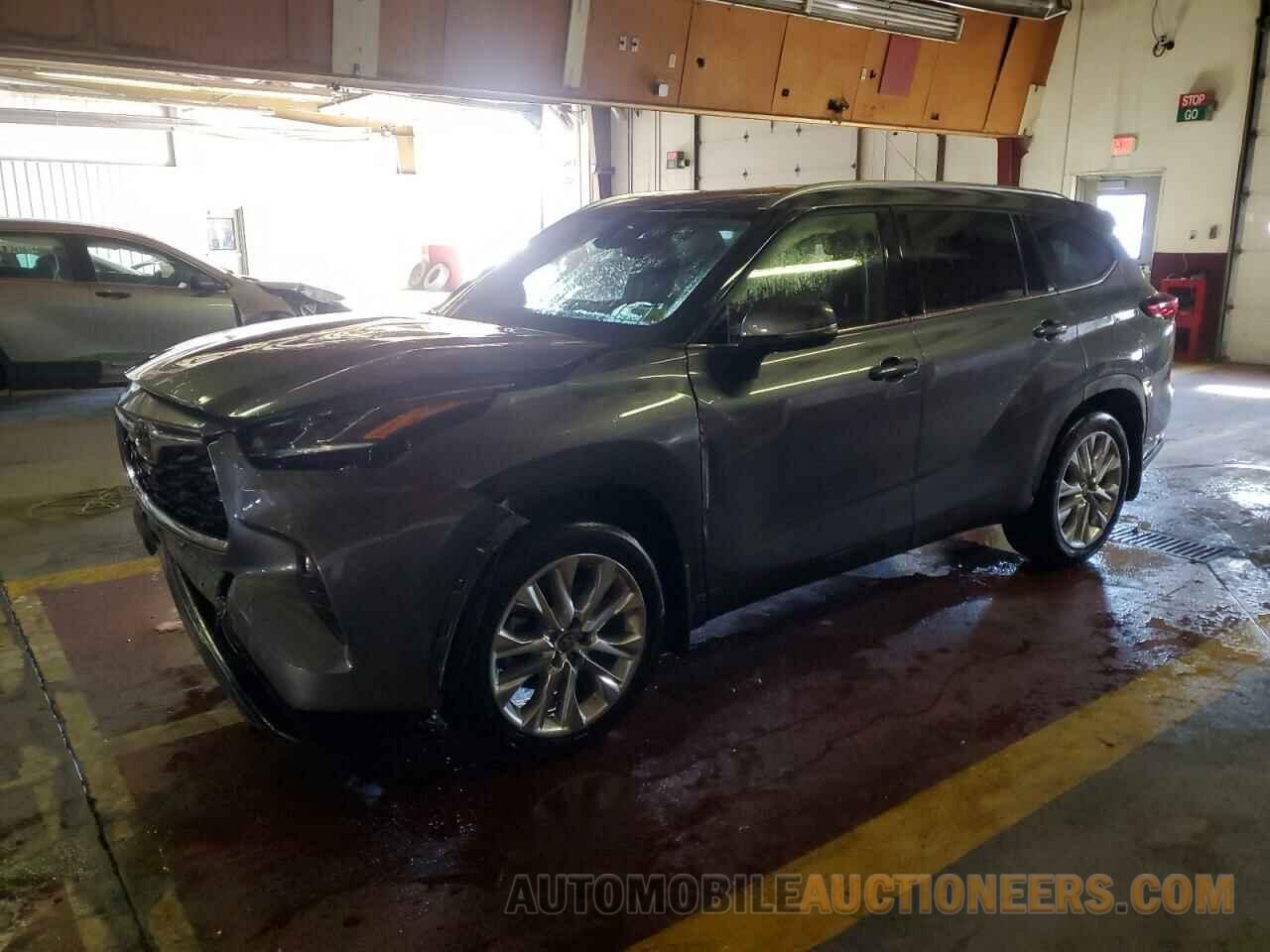 5TDDZRBH8MS557028 TOYOTA HIGHLANDER 2021