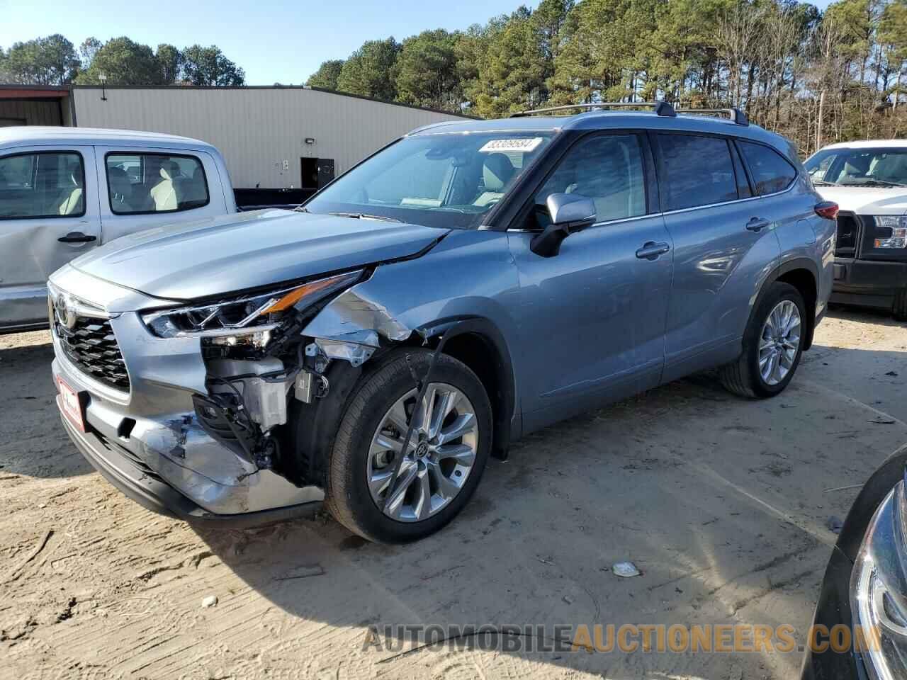 5TDDZRBH9NS185703 TOYOTA HIGHLANDER 2022