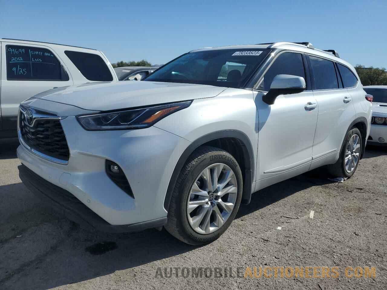 5TDDZRBHXNS250526 TOYOTA HIGHLANDER 2022