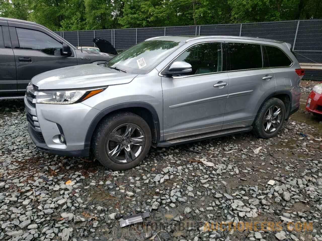 5TDDZRFH0HS376893 TOYOTA HIGHLANDER 2017