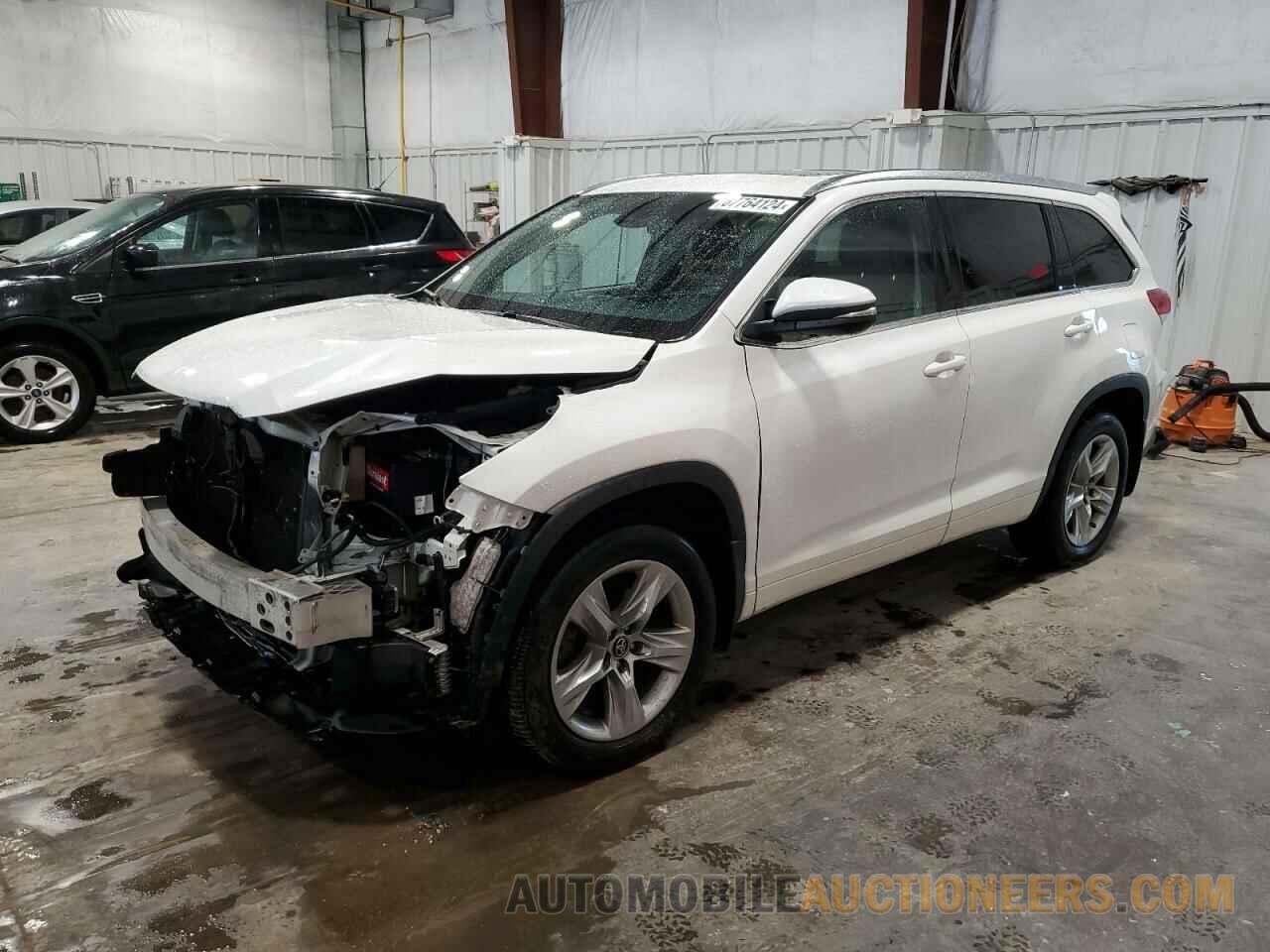 5TDDZRFH0HS443010 TOYOTA HIGHLANDER 2017