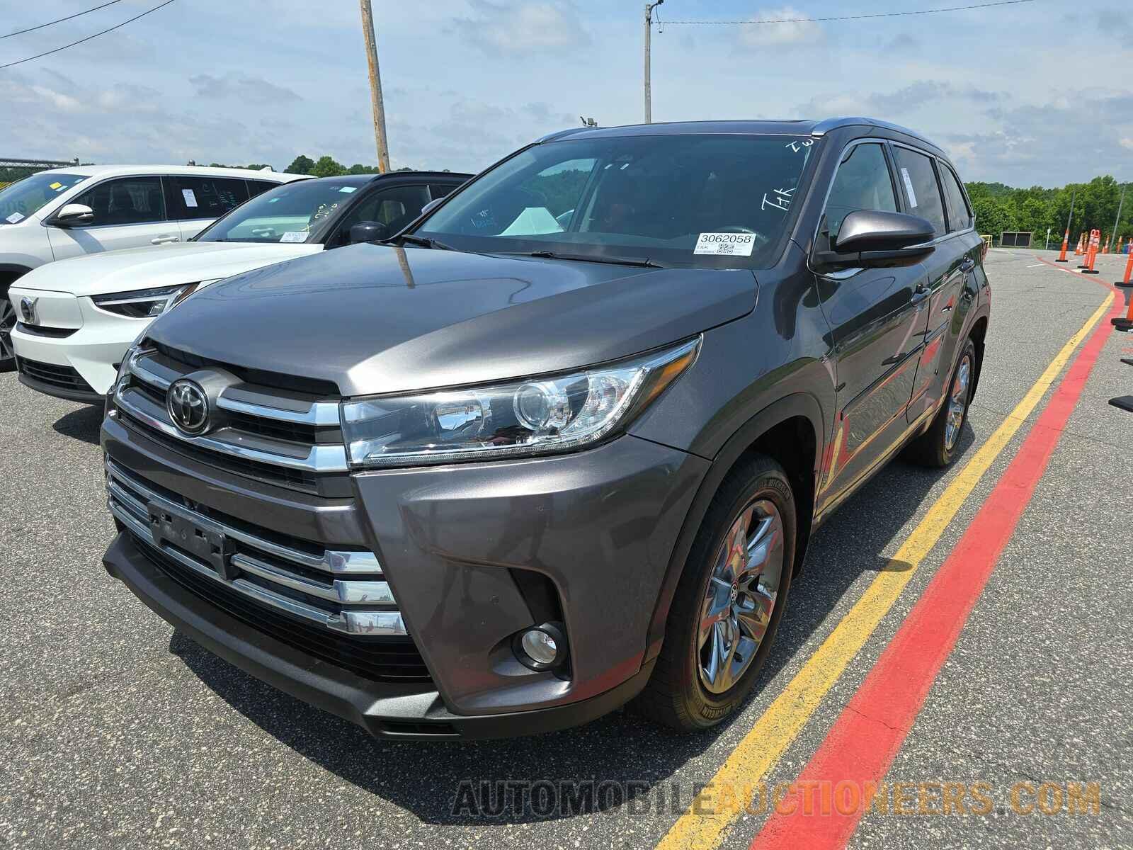 5TDDZRFH0JS831389 Toyota Highlander 2018