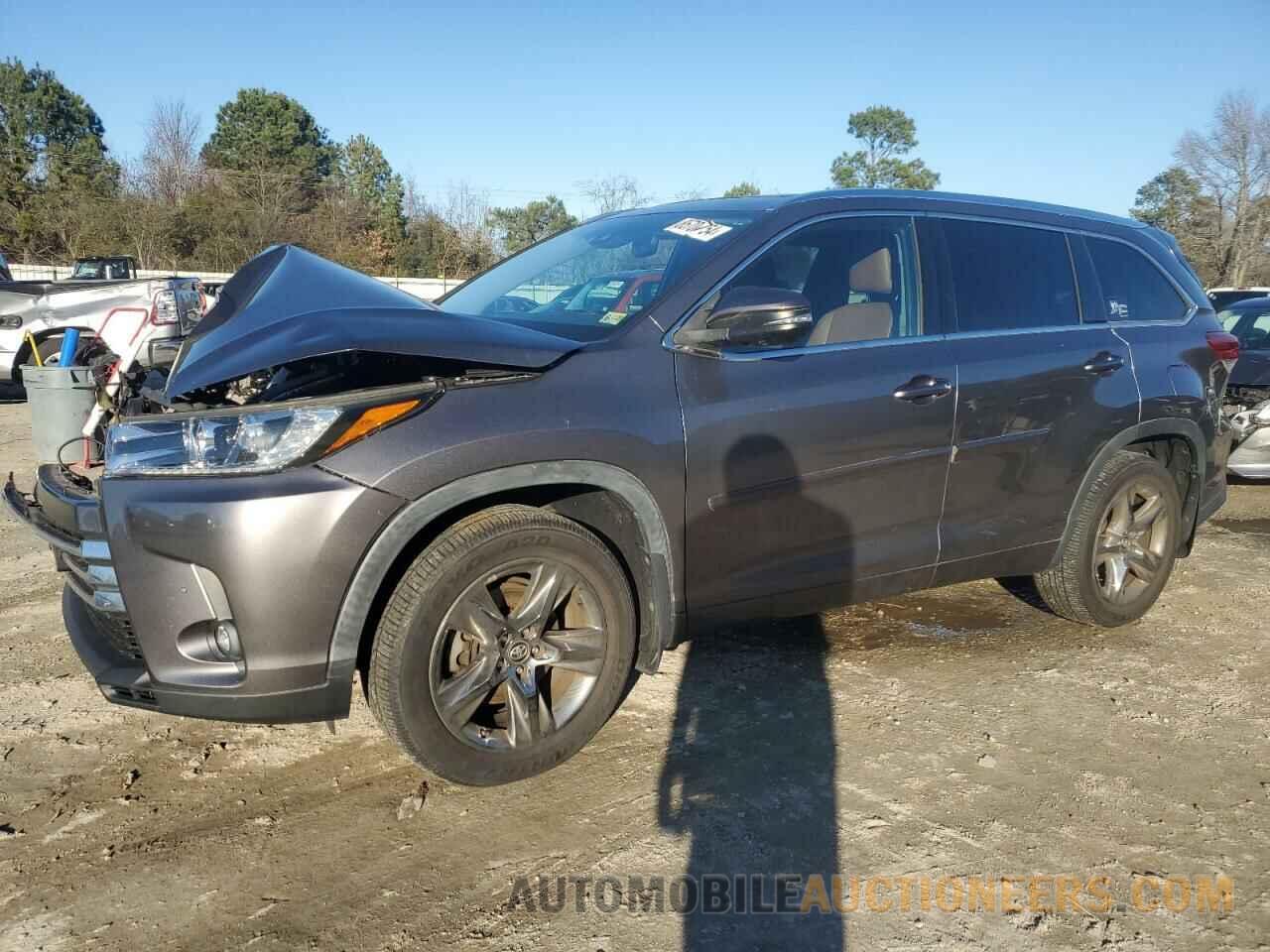 5TDDZRFH0KS703283 TOYOTA HIGHLANDER 2019