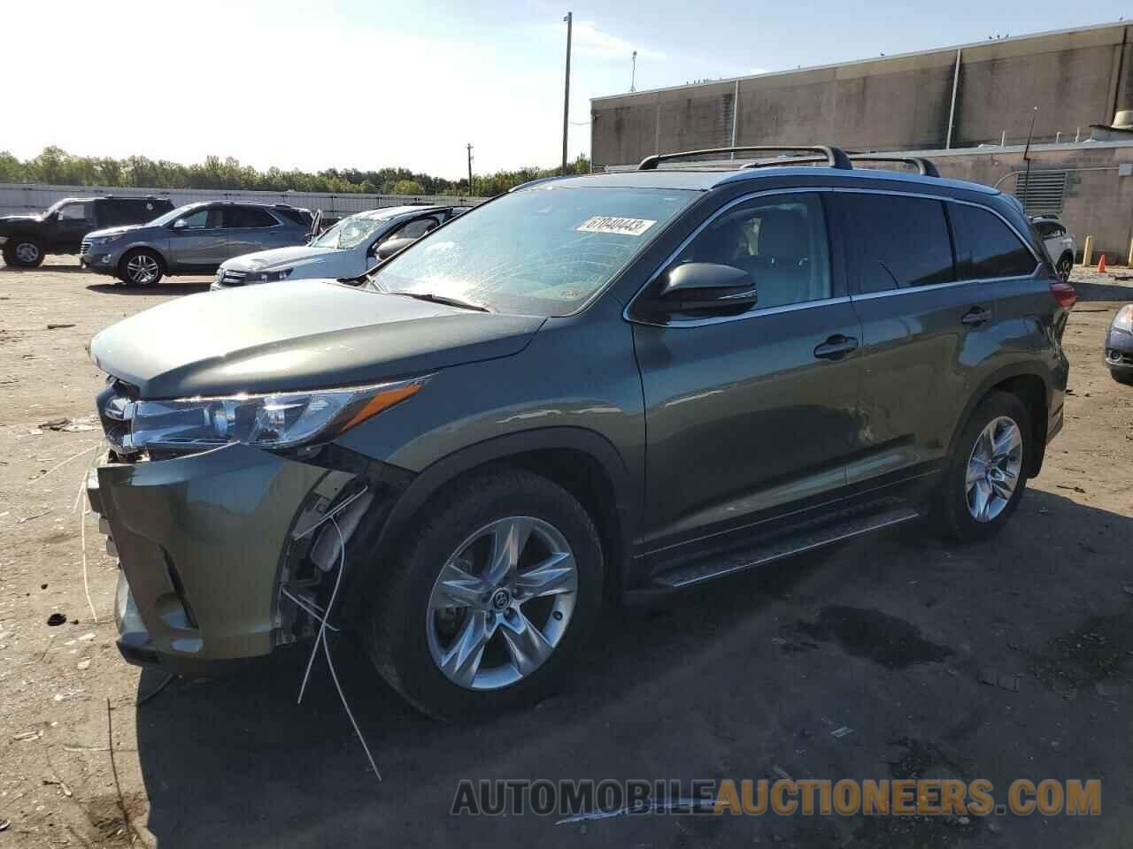 5TDDZRFH0KS932451 TOYOTA HIGHLANDER 2019