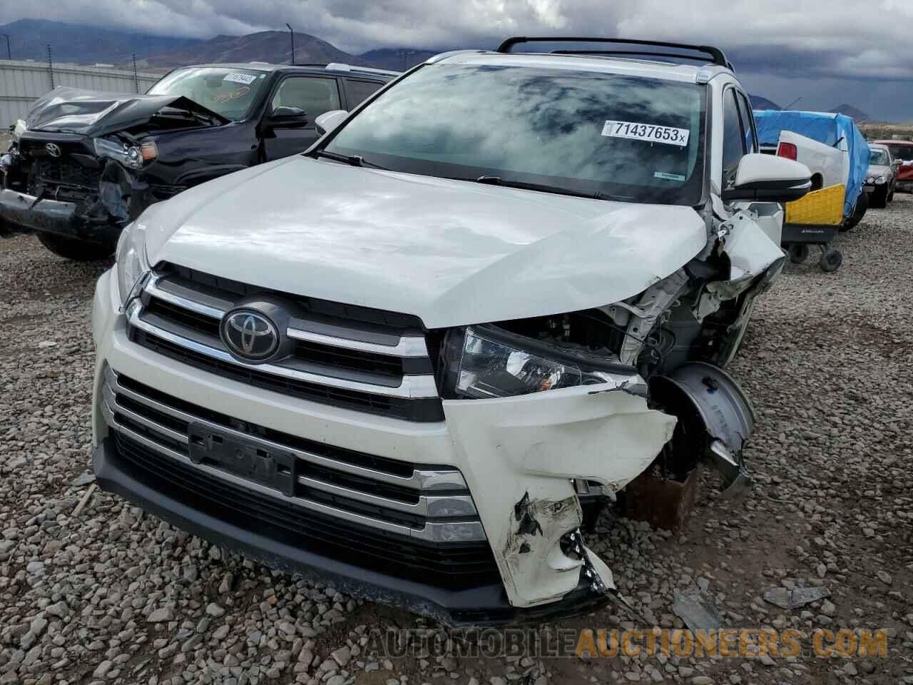 5TDDZRFH0KS959066 TOYOTA HIGHLANDER 2019