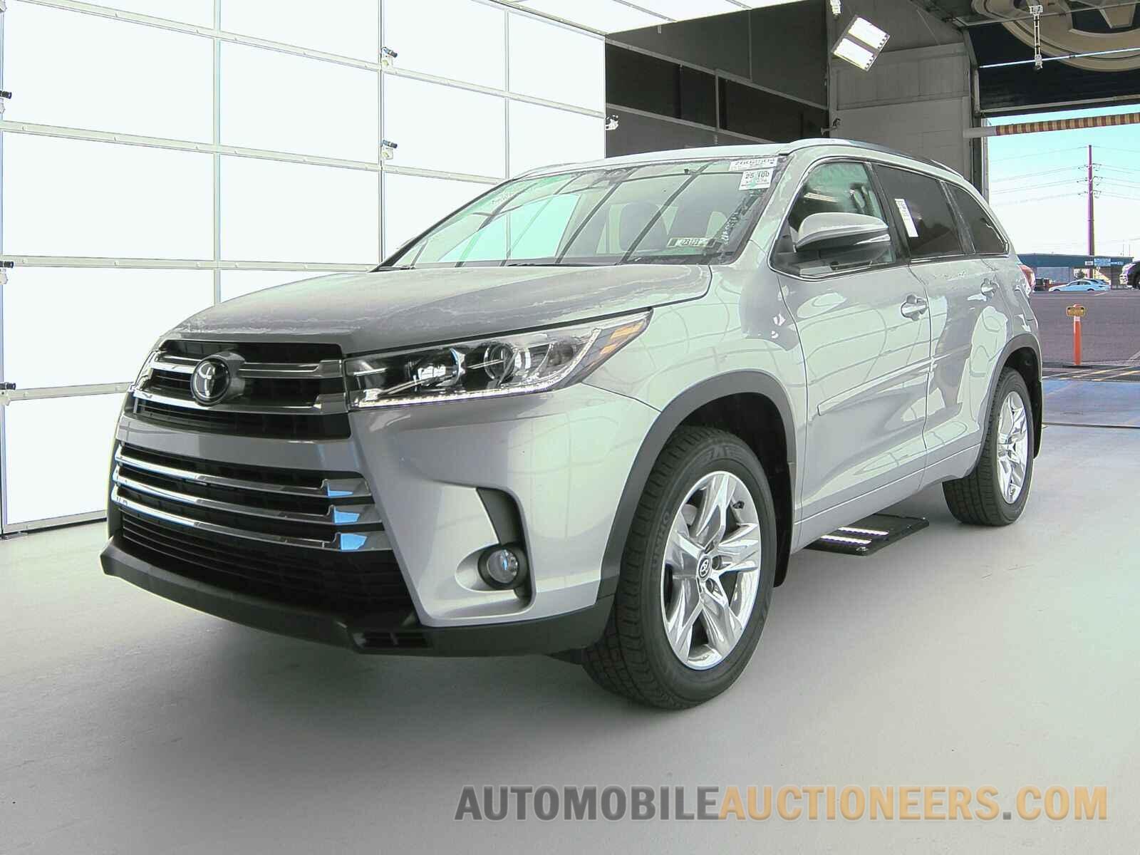 5TDDZRFH1JS493971 Toyota Highlander 2018