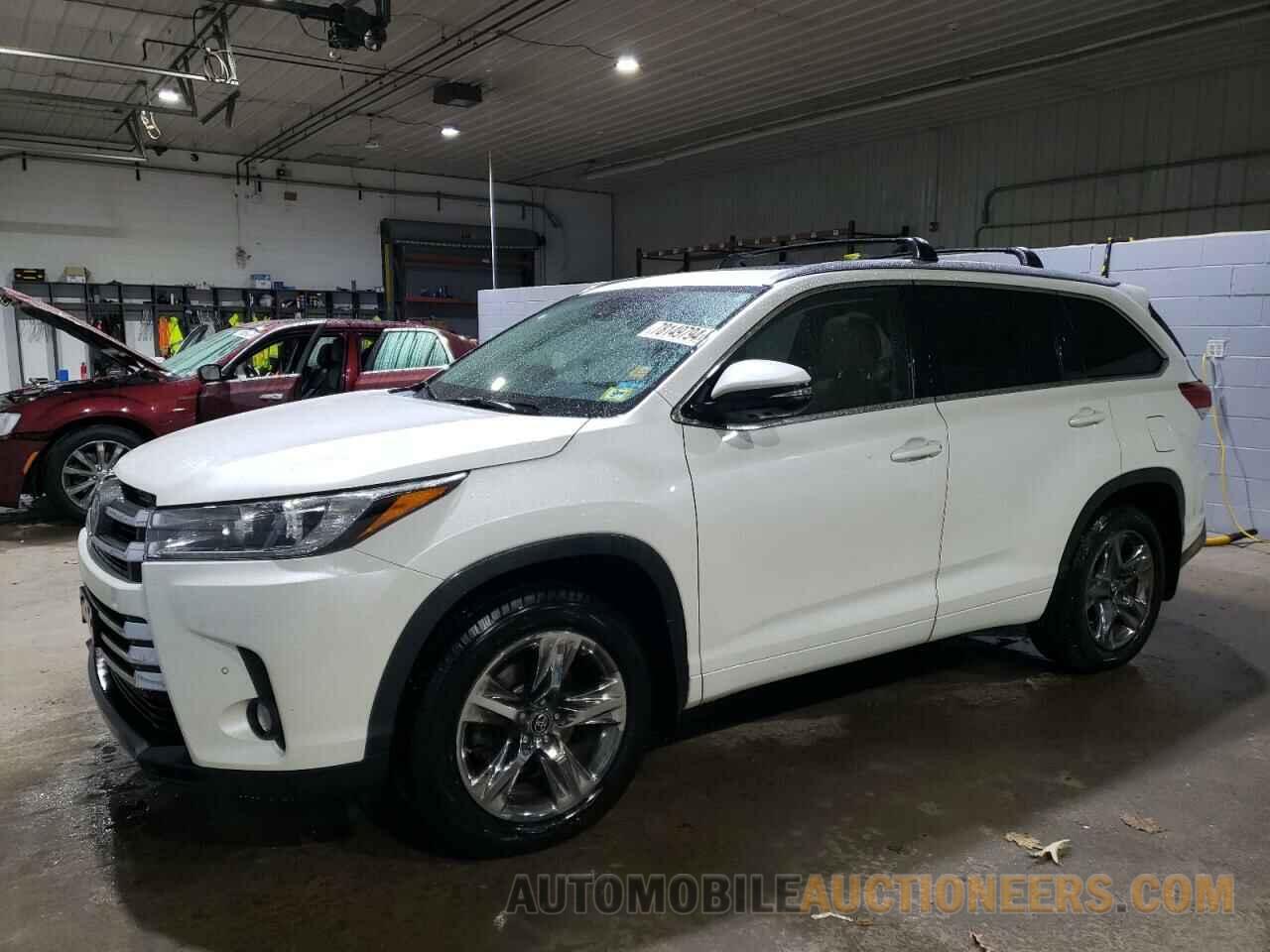 5TDDZRFH1JS884019 TOYOTA HIGHLANDER 2018