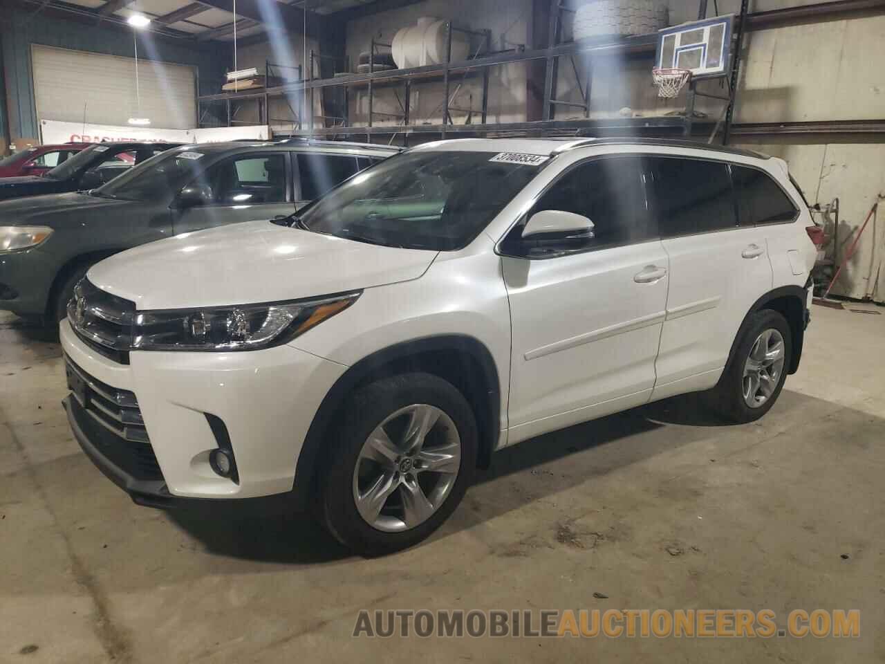 5TDDZRFH3HS406209 TOYOTA HIGHLANDER 2017