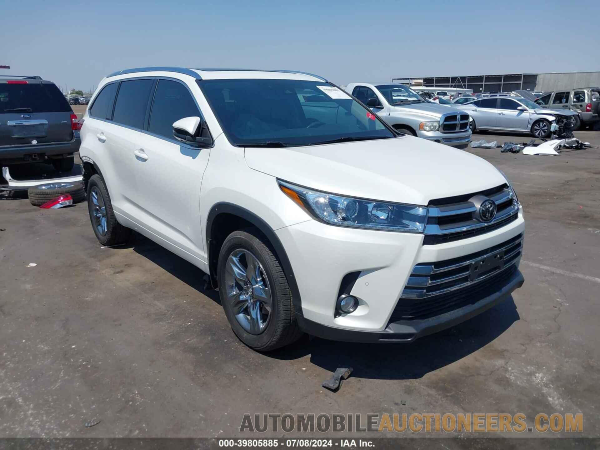 5TDDZRFH3JS832035 TOYOTA HIGHLANDER 2018