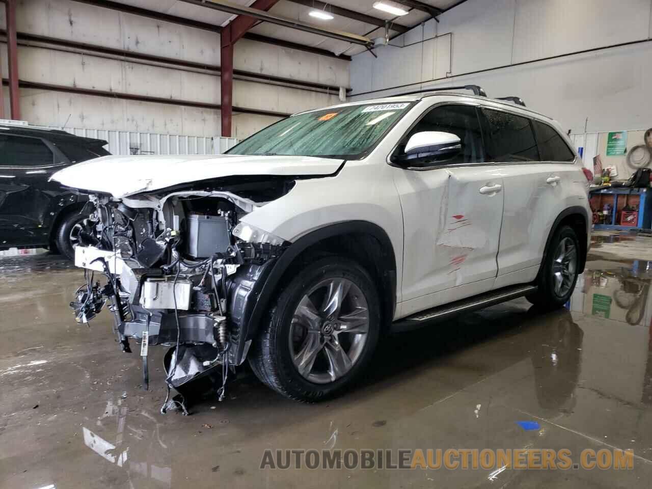 5TDDZRFH4JS489686 TOYOTA HIGHLANDER 2018