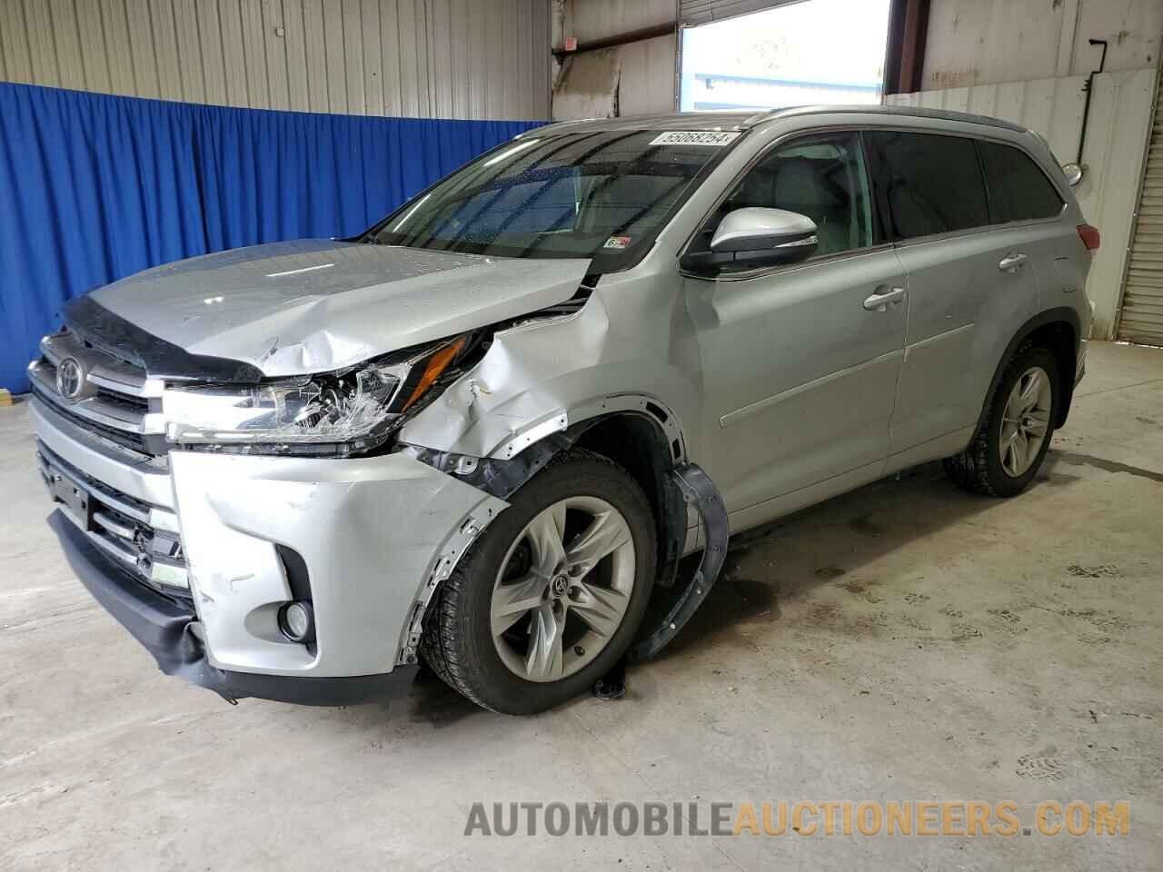 5TDDZRFH4JS492197 TOYOTA HIGHLANDER 2018