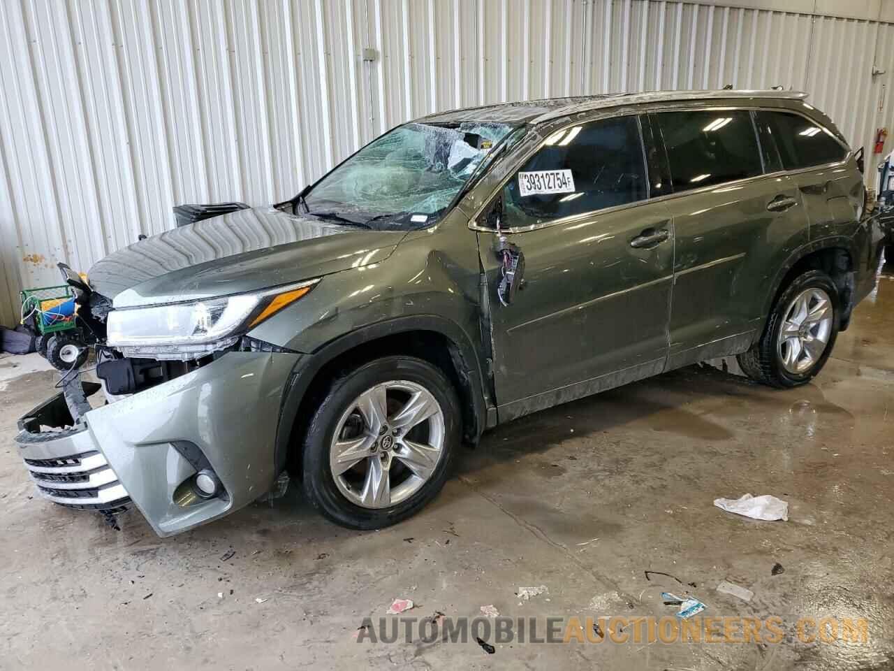 5TDDZRFH5JS490040 TOYOTA HIGHLANDER 2018