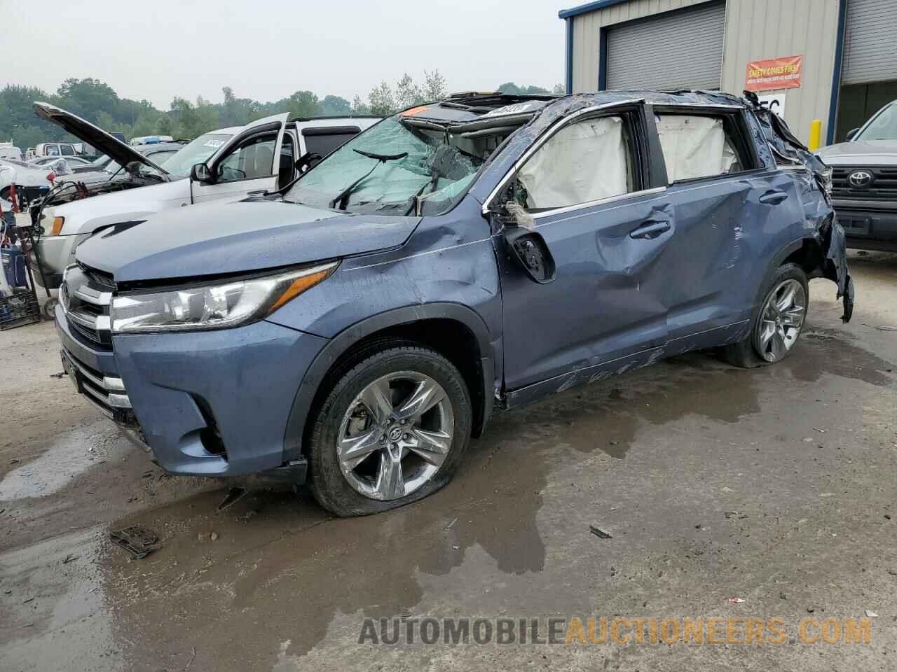 5TDDZRFH5JS852819 TOYOTA HIGHLANDER 2018