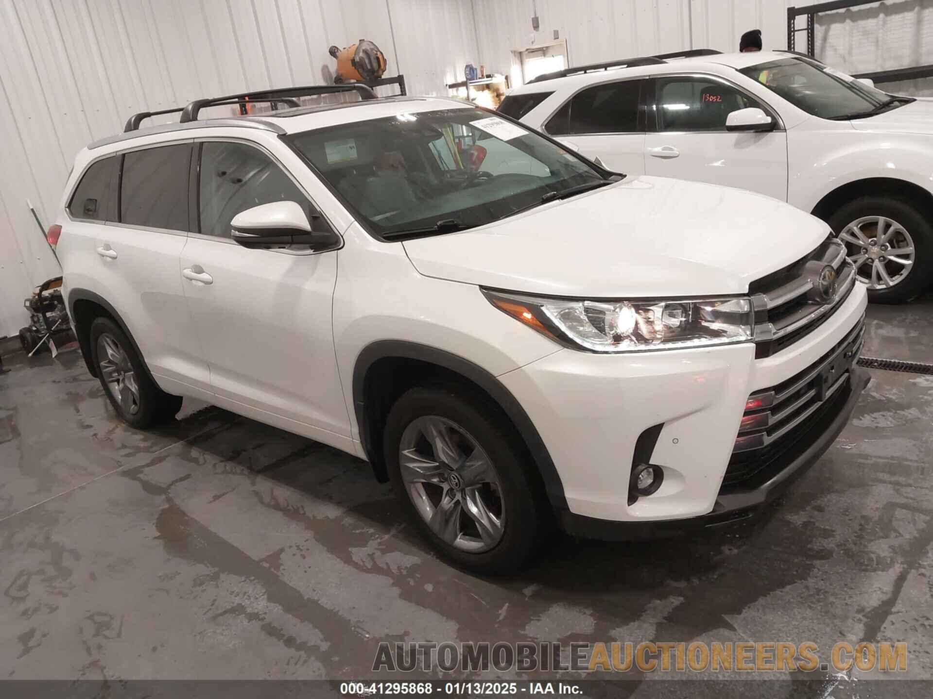 5TDDZRFH5KS997036 TOYOTA HIGHLANDER 2019