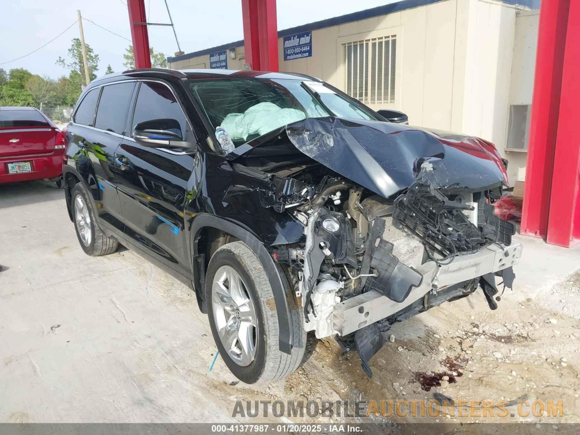 5TDDZRFH6KS745778 TOYOTA HIGHLANDER 2019