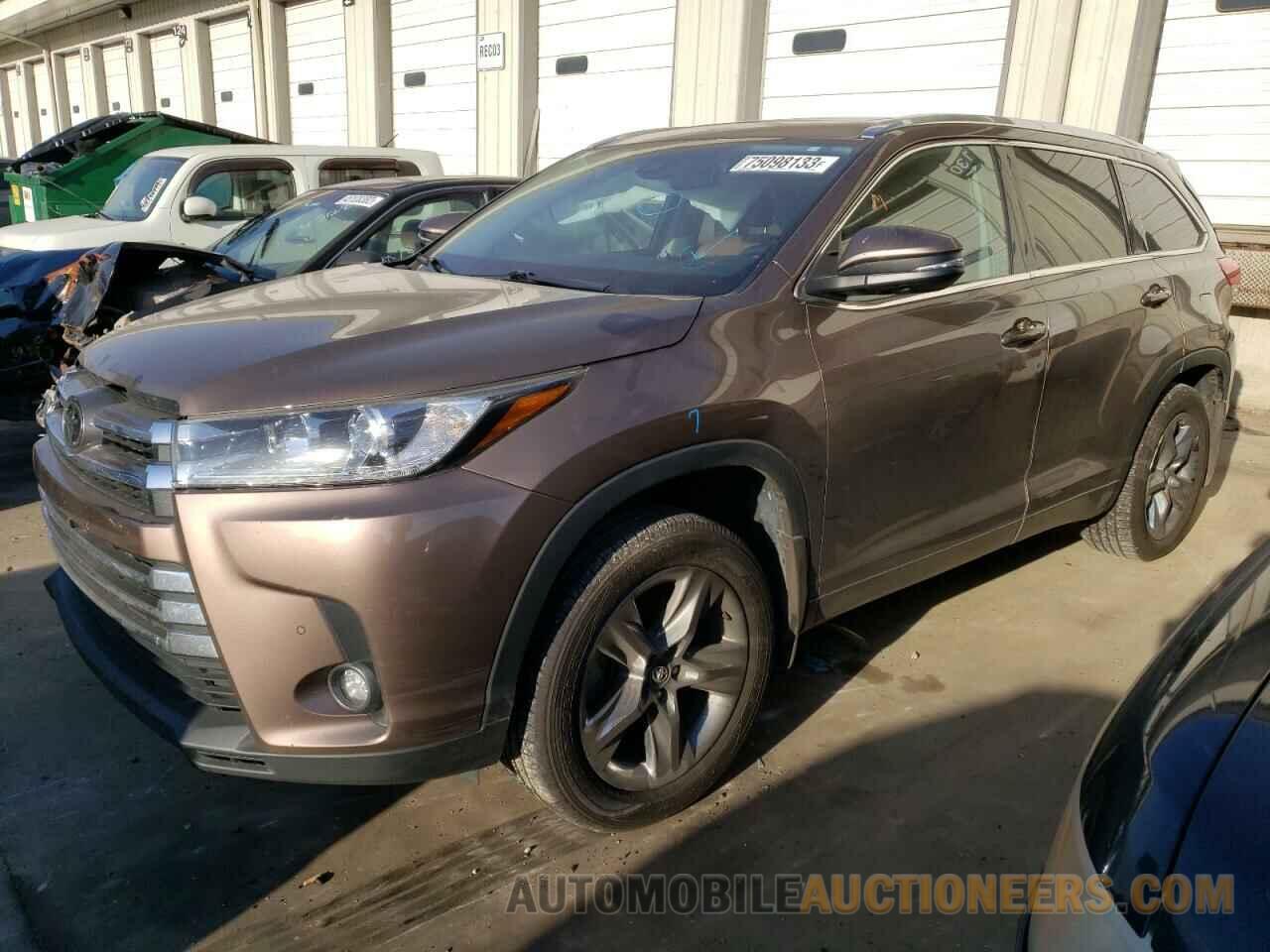 5TDDZRFH6KS918098 TOYOTA HIGHLANDER 2019