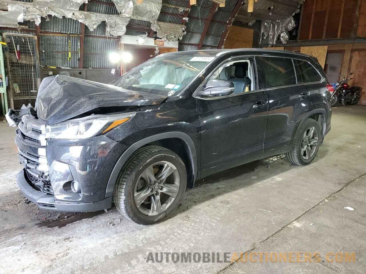 5TDDZRFH7JS810121 TOYOTA HIGHLANDER 2018