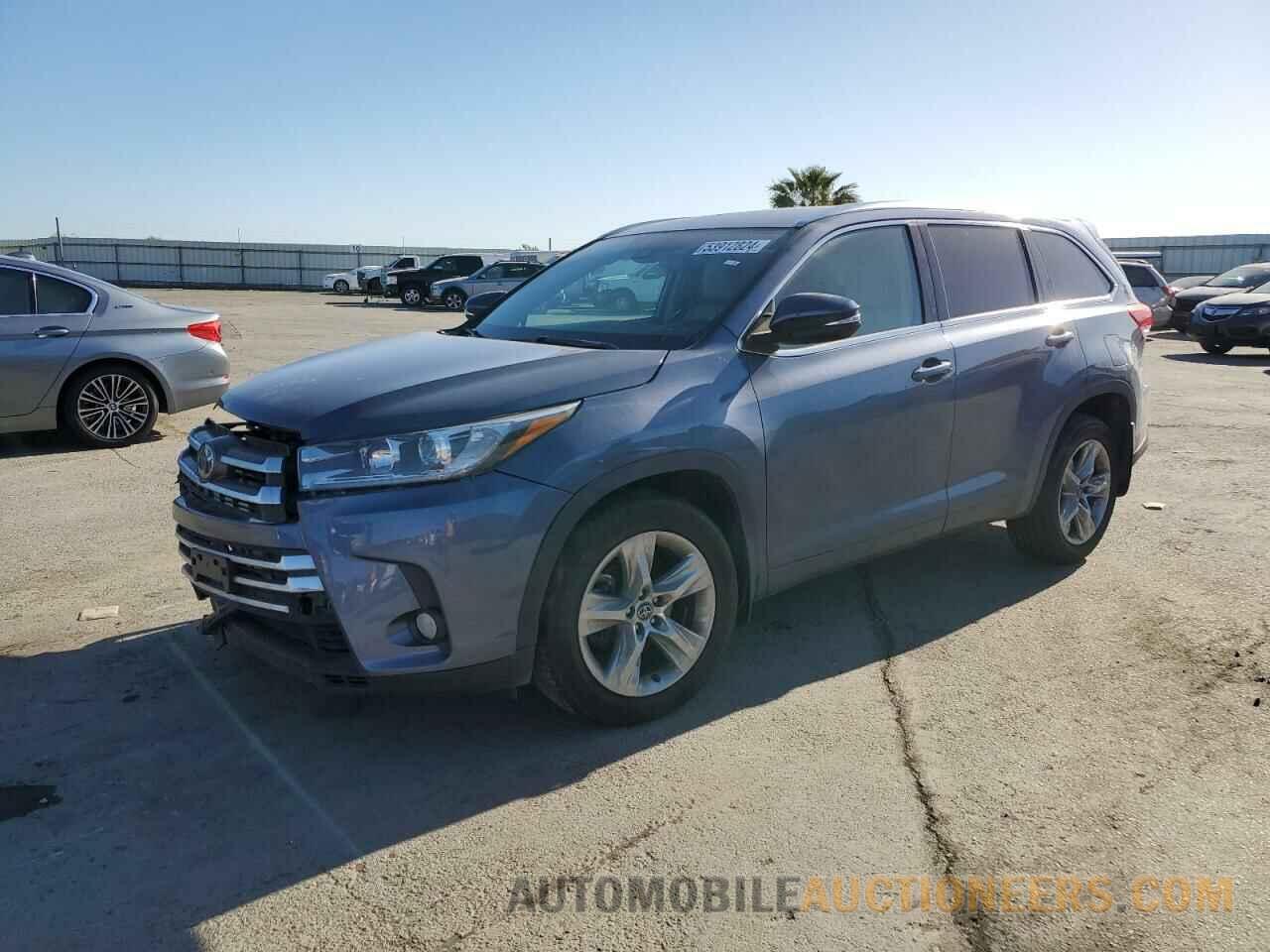 5TDDZRFH8JS803985 TOYOTA HIGHLANDER 2018