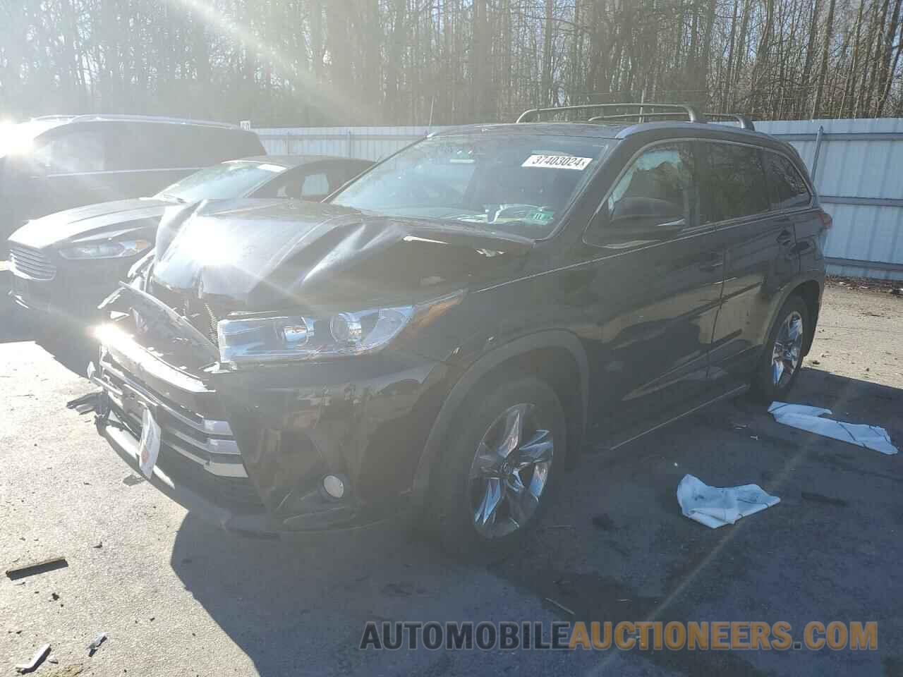 5TDDZRFH8JS901608 TOYOTA HIGHLANDER 2018