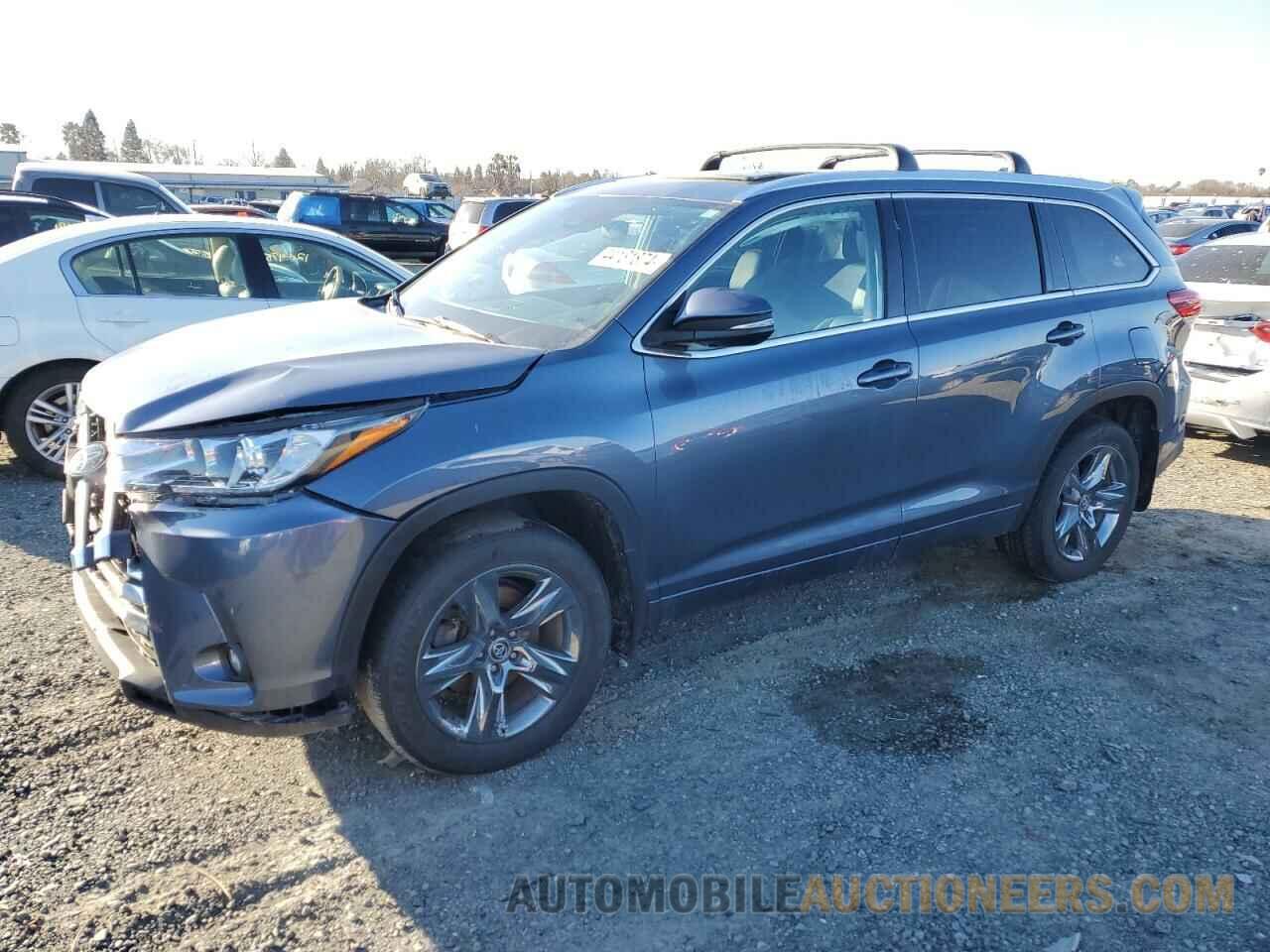 5TDDZRFH8KS958831 TOYOTA HIGHLANDER 2019