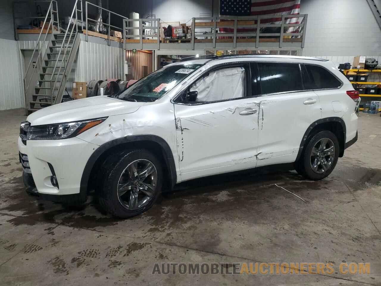 5TDDZRFH9HS418915 TOYOTA HIGHLANDER 2017