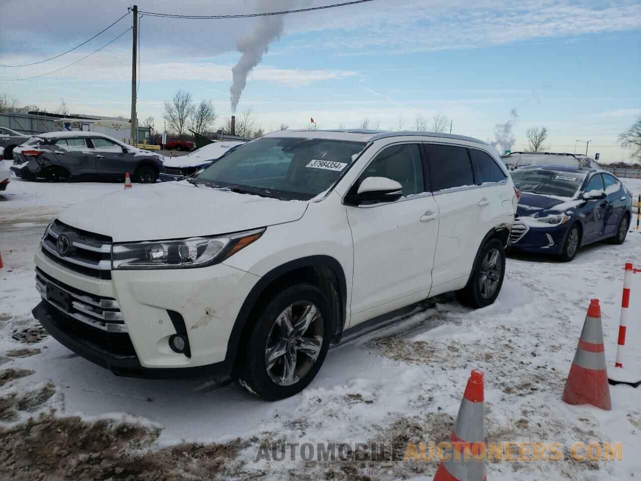 5TDDZRFH9JS807124 TOYOTA HIGHLANDER 2018