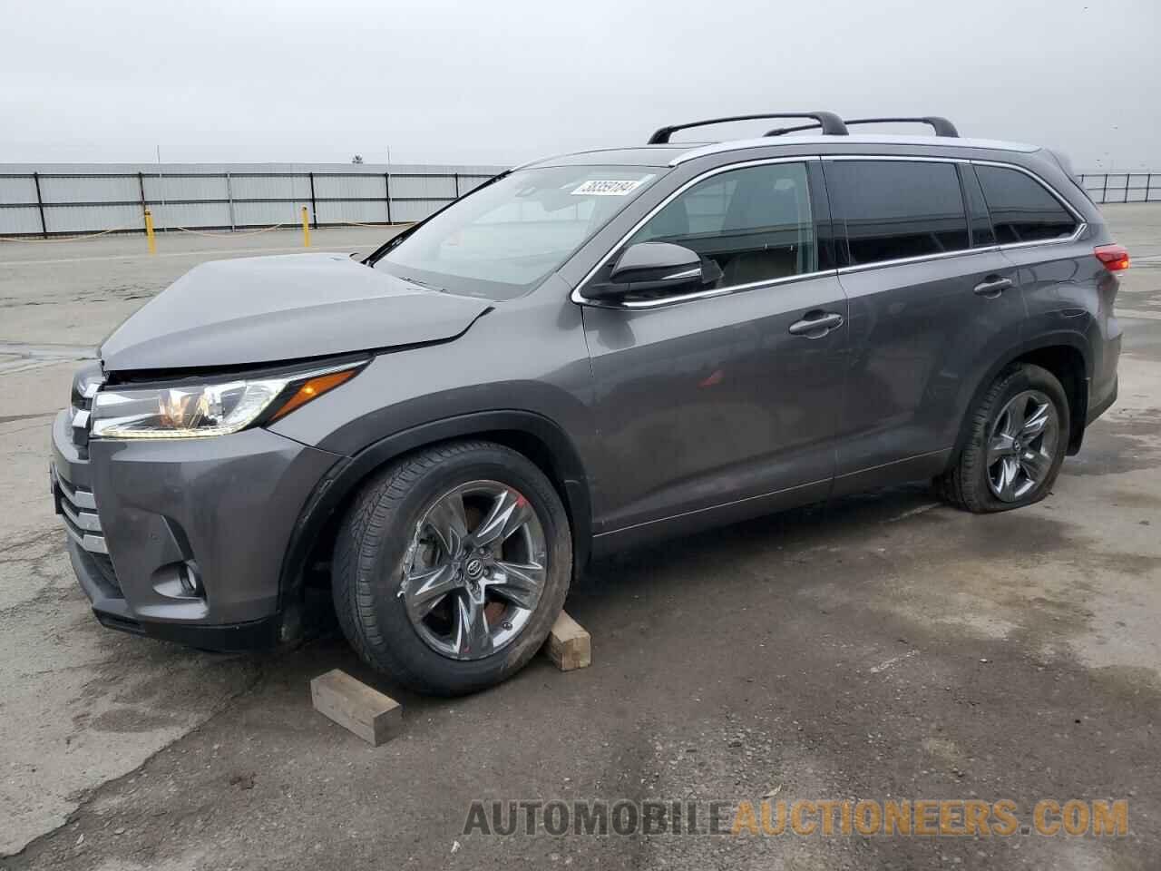 5TDDZRFH9JS828166 TOYOTA HIGHLANDER 2018