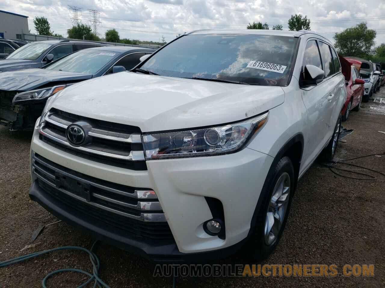 5TDDZRFH9JS876475 TOYOTA HIGHLANDER 2018