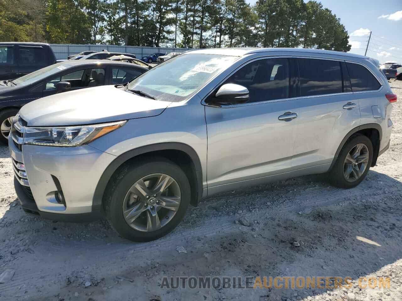 5TDDZRFH9JS907949 TOYOTA HIGHLANDER 2018