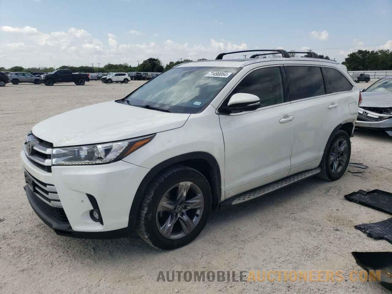 5TDDZRFH9KS985777 TOYOTA HIGHLANDER 2019