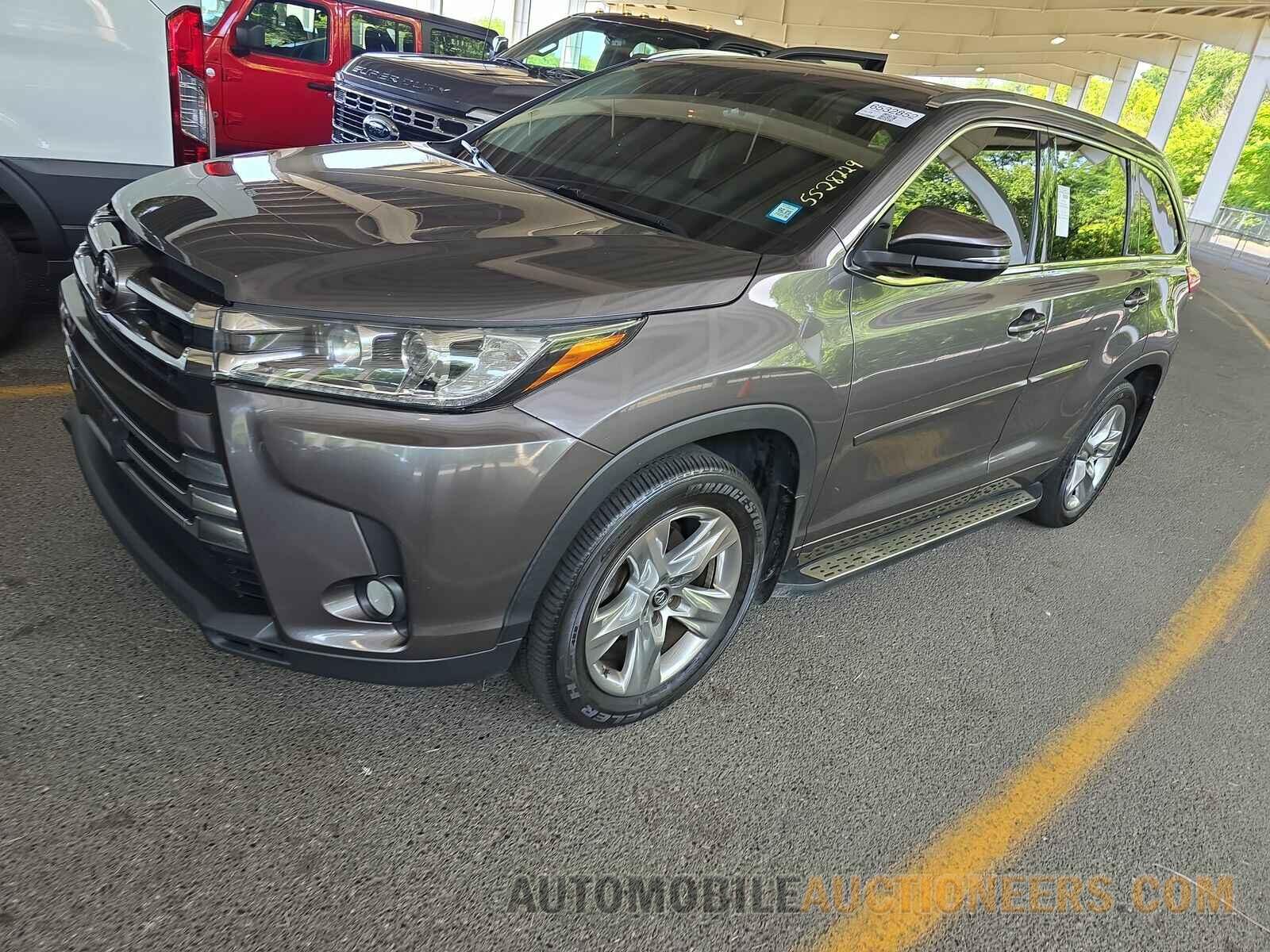 5TDDZRFHXHS385097 Toyota Highlander 2017