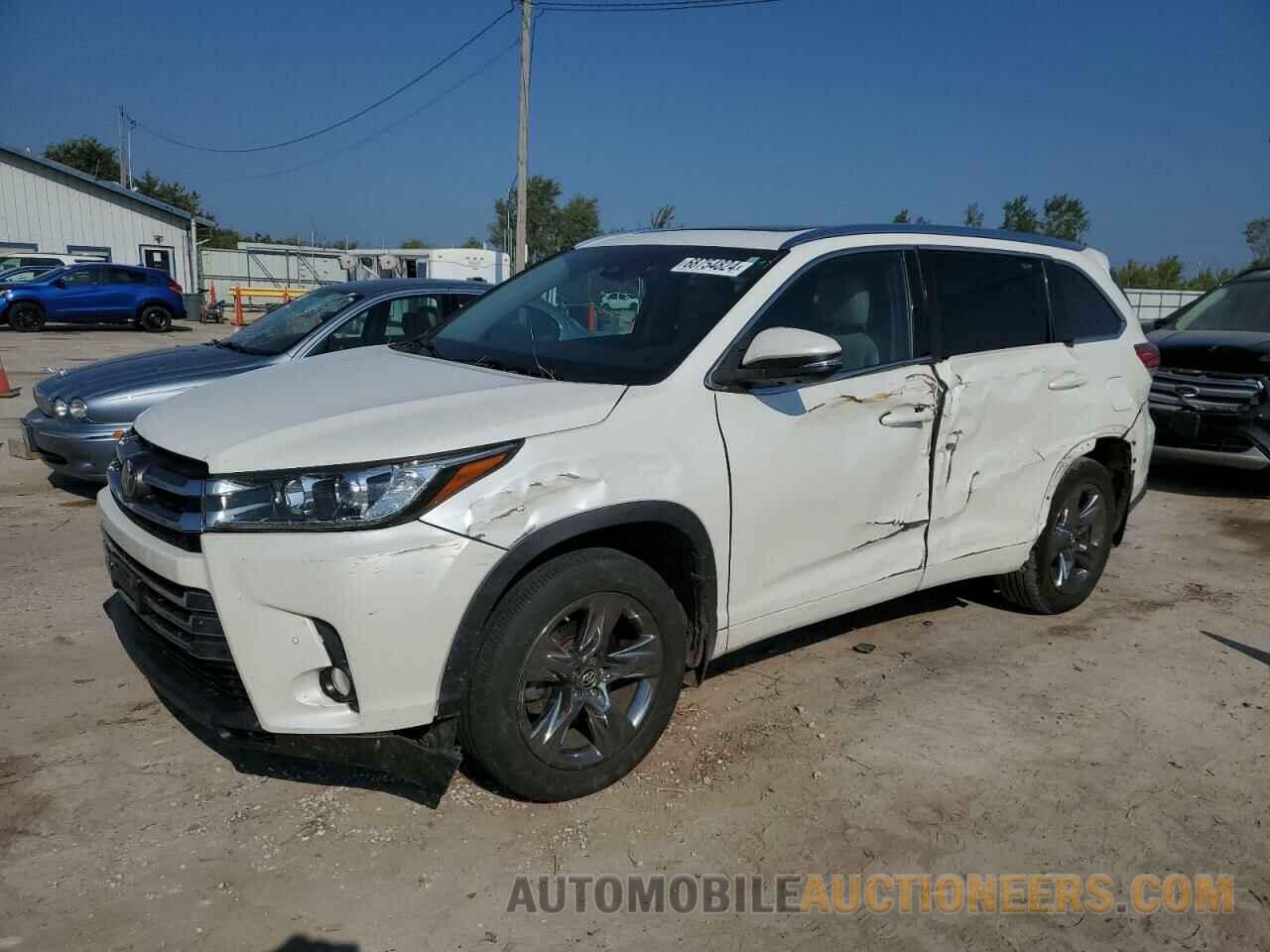 5TDDZRFHXHS399212 TOYOTA HIGHLANDER 2017