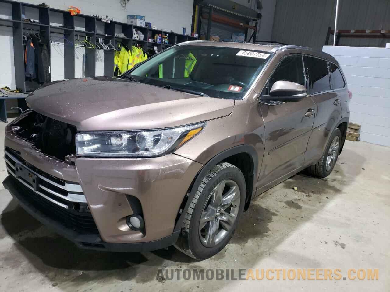 5TDDZRFHXHS453463 TOYOTA HIGHLANDER 2017