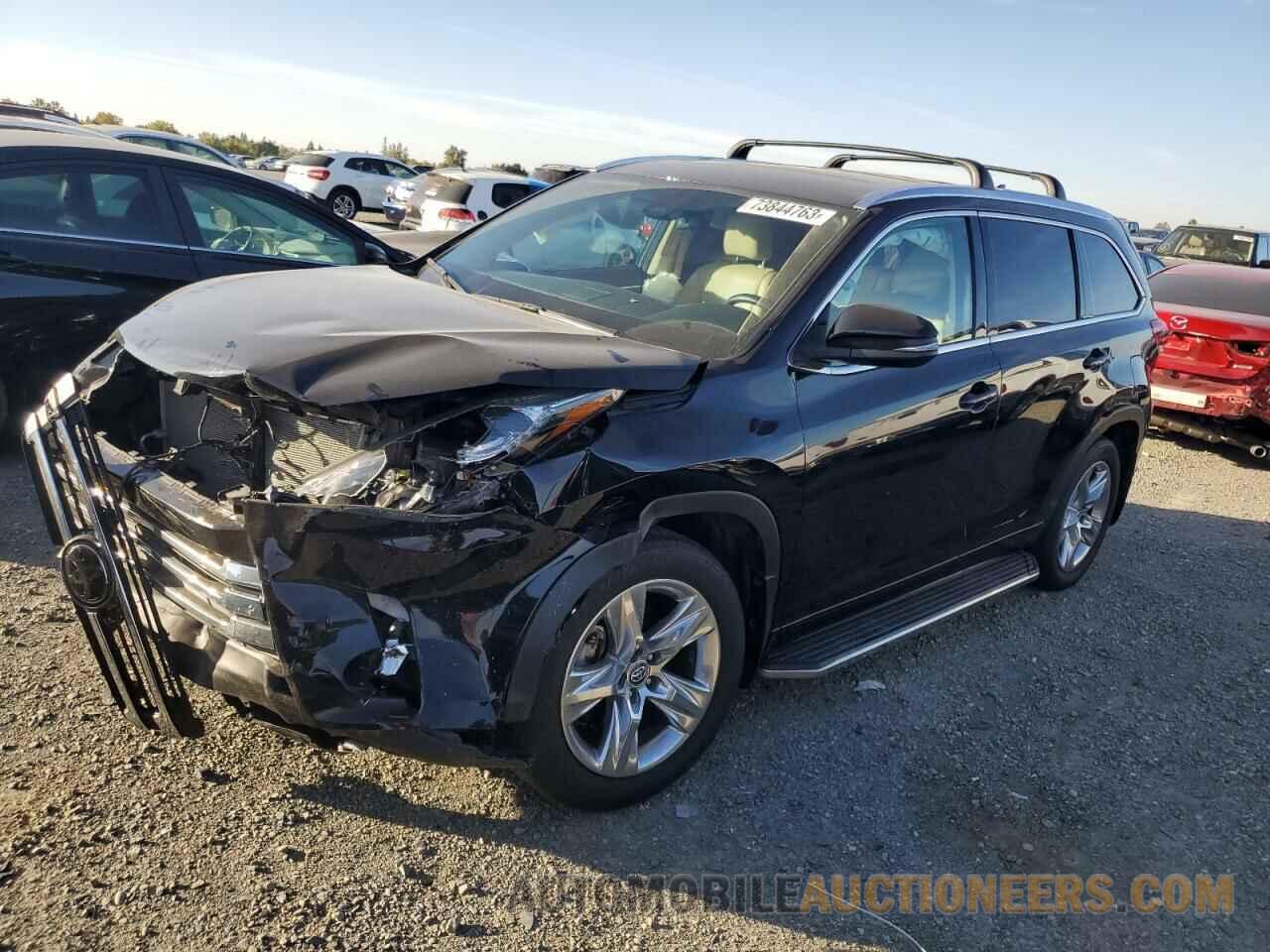 5TDDZRFHXJS900993 TOYOTA HIGHLANDER 2018