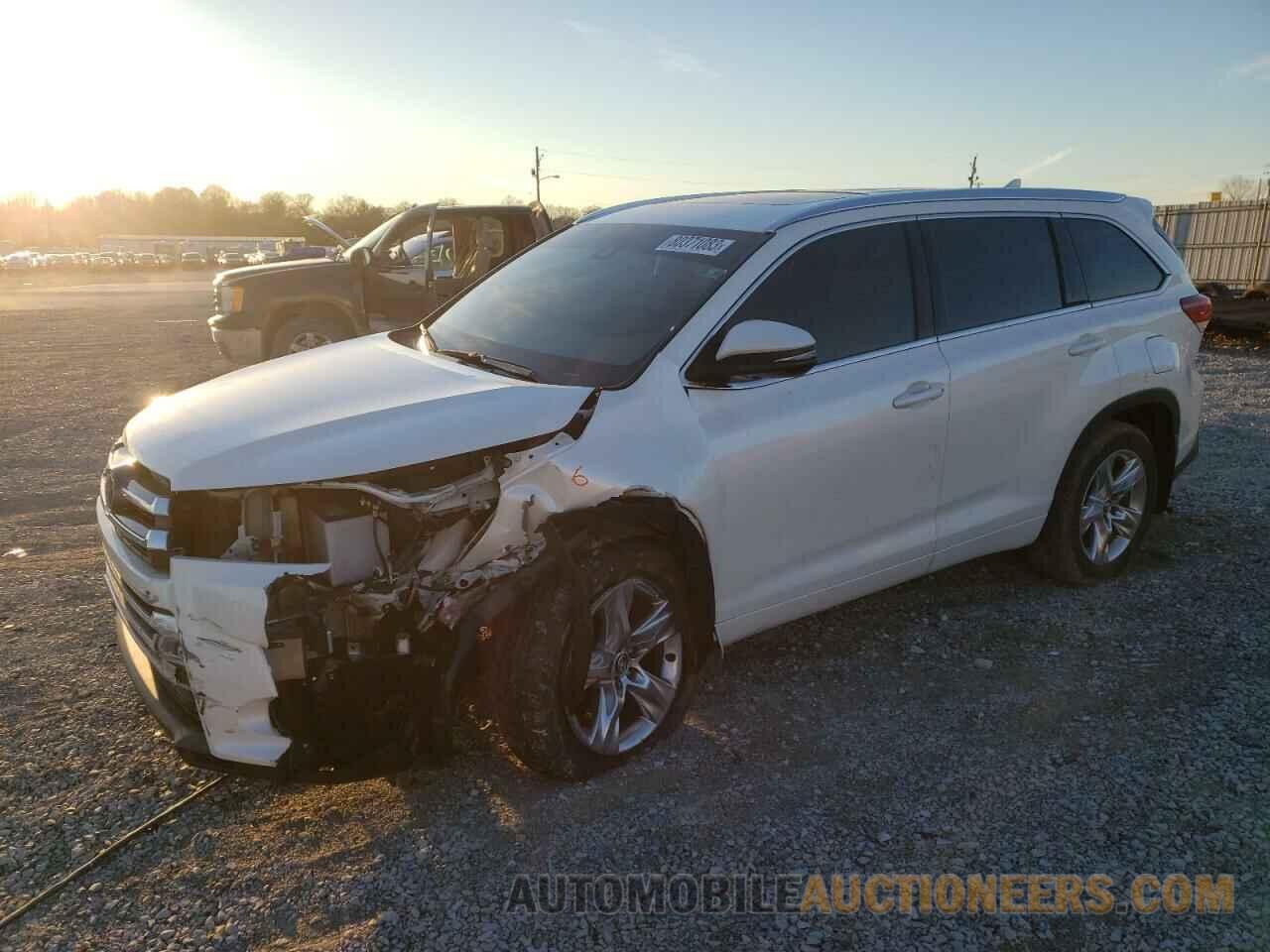 5TDDZRFHXKS730572 TOYOTA HIGHLANDER 2019