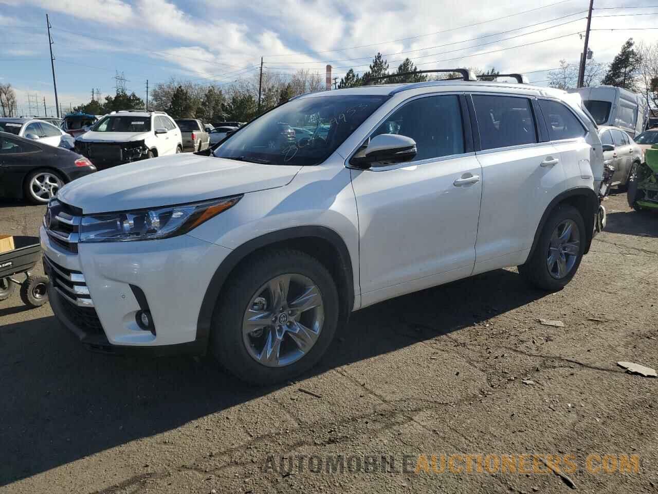 5TDDZRFHXKS741054 TOYOTA HIGHLANDER 2019