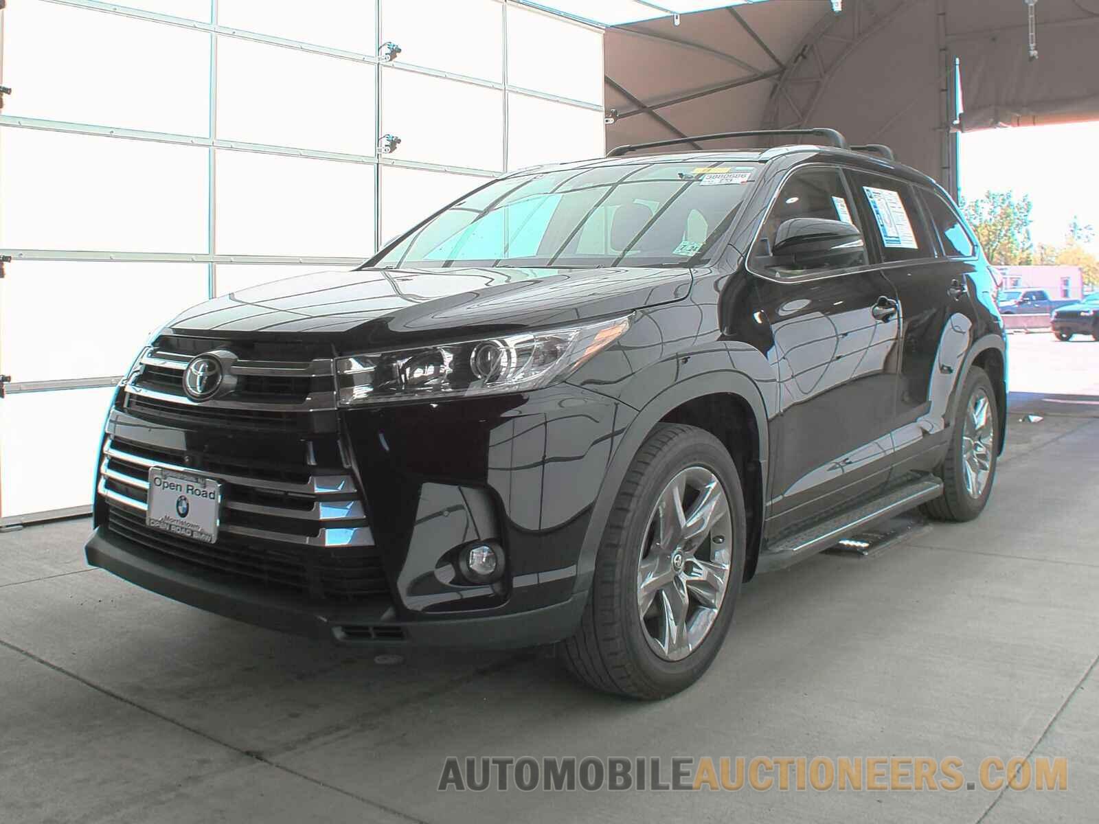 5TDDZRFHXKS978109 Toyota Highlander 2019