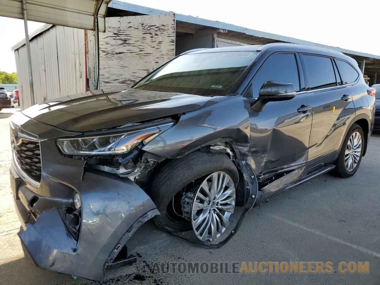 5TDEBRCH0NS084010 TOYOTA HIGHLANDER 2022