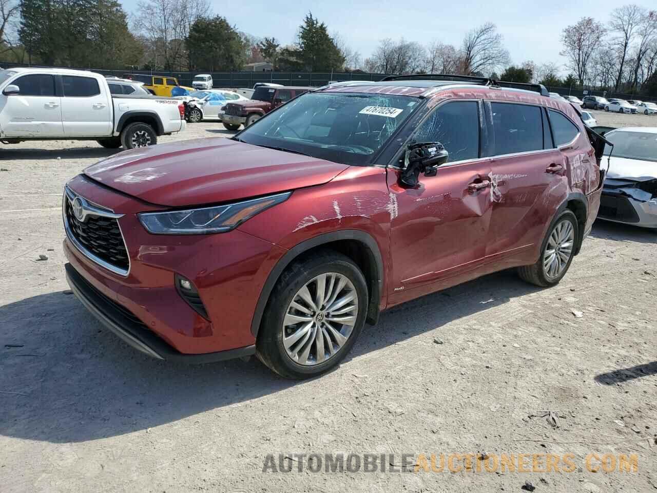 5TDEBRCH0NS084735 TOYOTA HIGHLANDER 2022