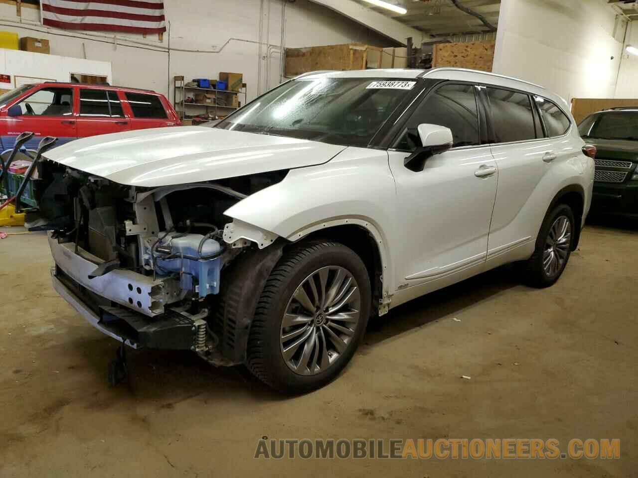 5TDEBRCH1NS073906 TOYOTA HIGHLANDER 2022