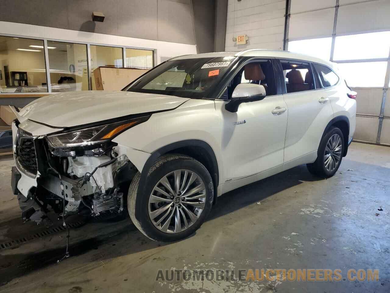 5TDEBRCH2MS054330 TOYOTA HIGHLANDER 2021