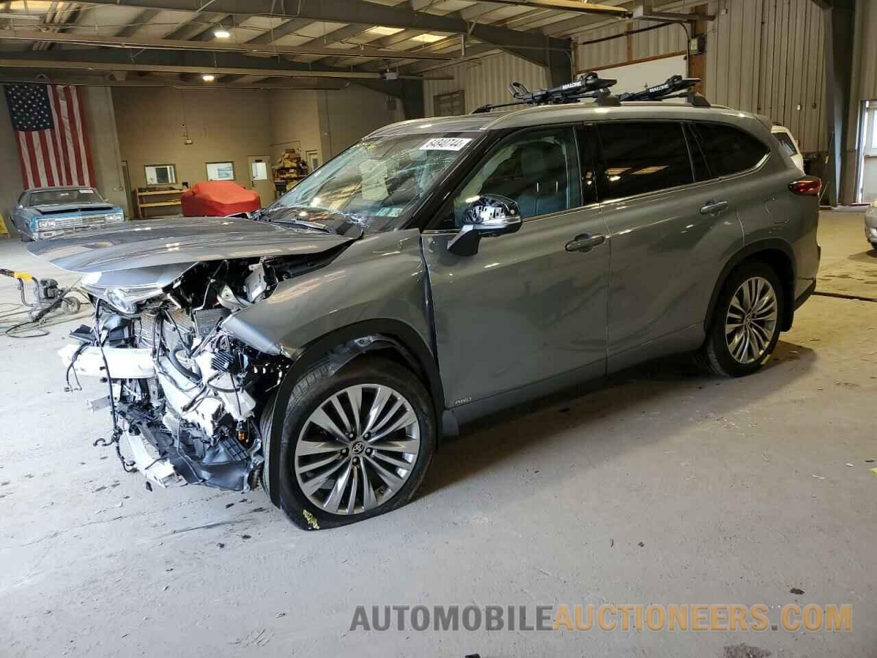 5TDEBRCH2PS130567 TOYOTA HIGHLANDER 2023