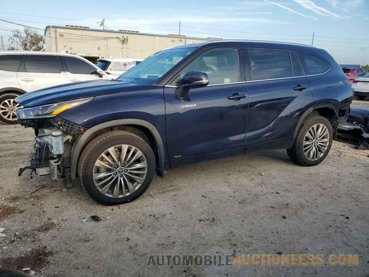 5TDEBRCH3LS009556 TOYOTA HIGHLANDER 2020